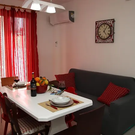 Apartman L'airone Balestrate